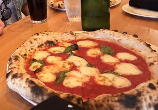 Luna Pizza Cafe Menu image 8